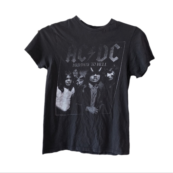 ACDC Highway to Hell Band concert tee Black Short sleeved - Picture 1 of 3